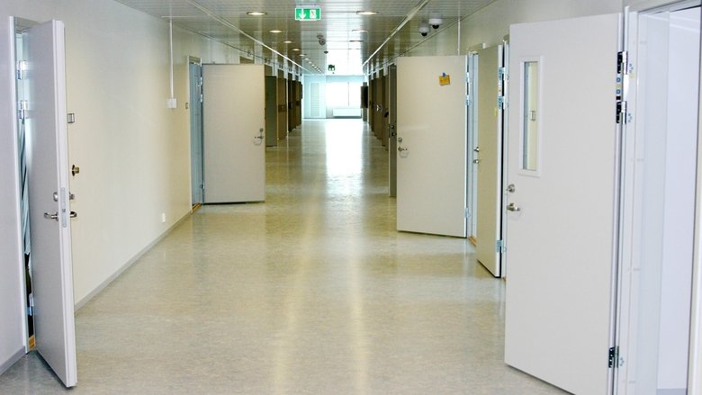 кадр из фильма The World's Most Luxurious Prison