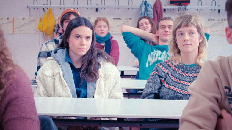 кадр из фильма Langue étrangère