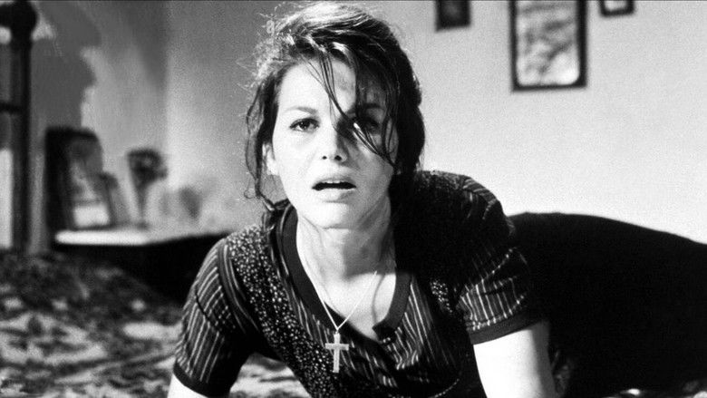 кадр из фильма Проклятая путаница