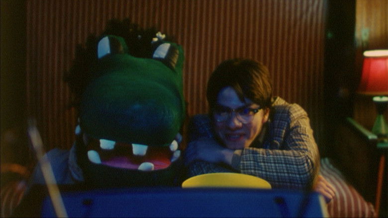 кадр из фильма Трубач и кукла