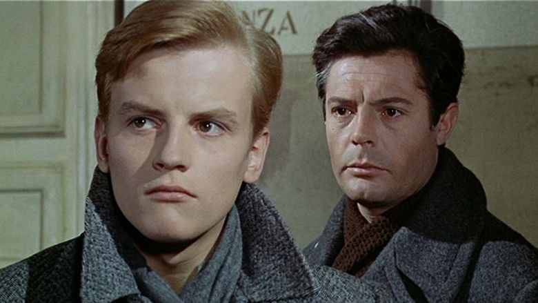 кадр из фильма Семейная хроника