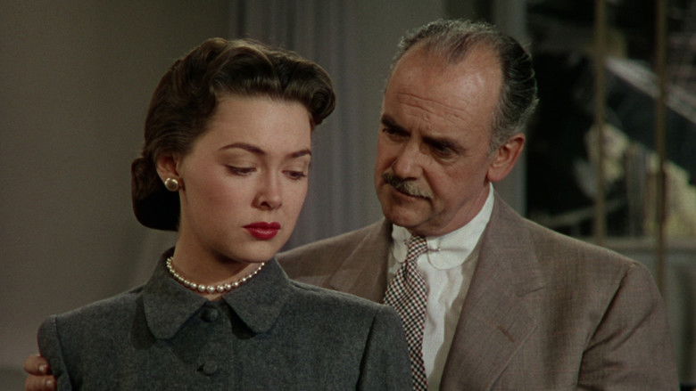 кадр из фильма Когда сталкиваются миры