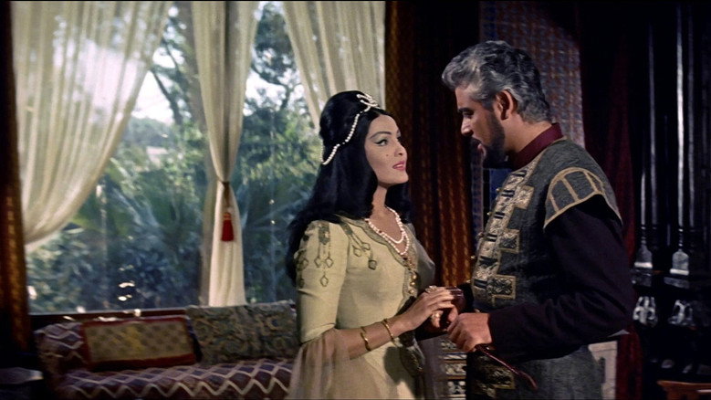 кадр из фильма Il figlio dello sceicco