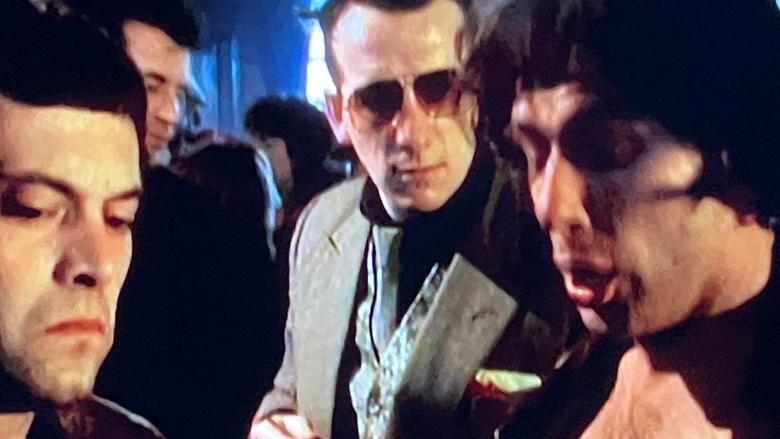 кадр из фильма The Bullshitters: Roll Out the Gunbarrel