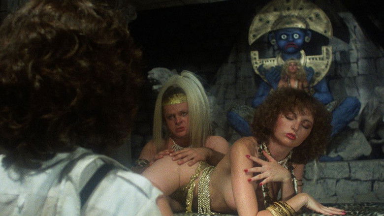 кадр из фильма Blonde Goddess