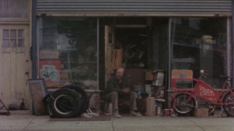 кадр из фильма Murita Cycles