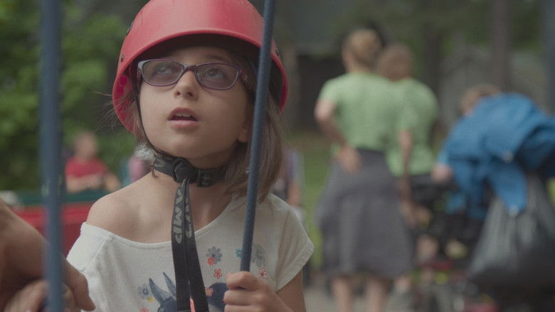 кадр из фильма Camp Papillon