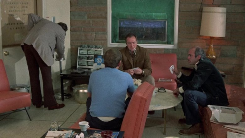 кадр из фильма Оно живо