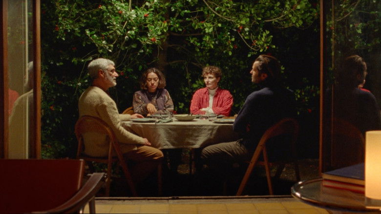 кадр из фильма As minhas sensações são tudo o que tenho para oferecer