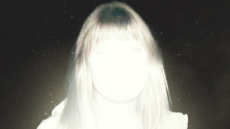 кадр из фильма Шелби Оукс. Город-призрак