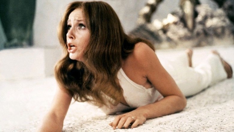 кадр из фильма Птица с хрустальным оперением