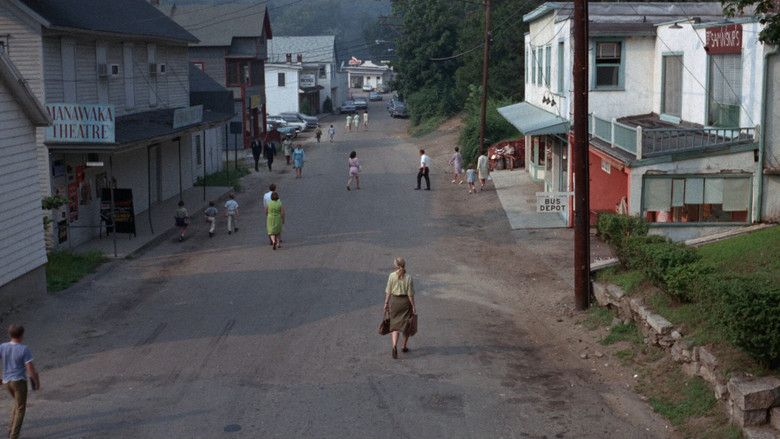 кадр из фильма Рэйчел, Рэйчел