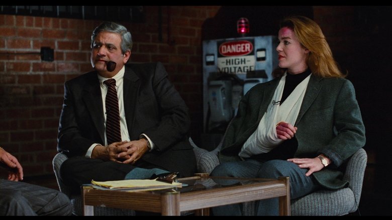 кадр из фильма Маньяк-полицейский 2