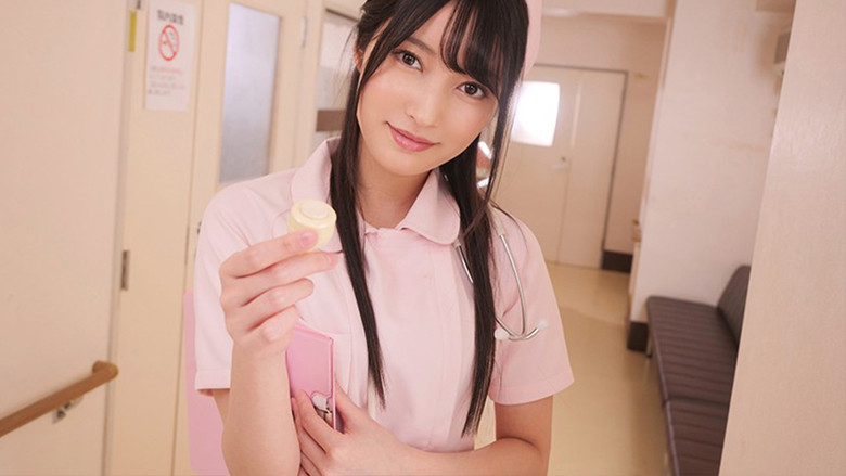 кадр из фильма 携帯ナースコールで24時間口内射精OK！ 即尺超好きおしゃぶり痴女ナース 藤井いよな