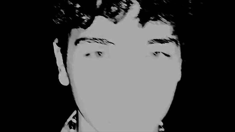 кадр из фильма Antú