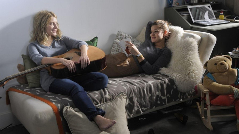 кадр из фильма Les adoptés