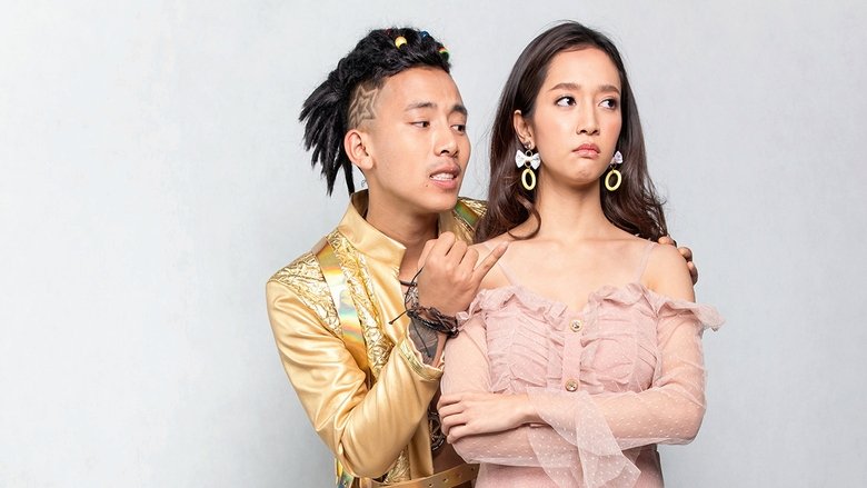 кадр из фильма ฮักเถิดเทิง