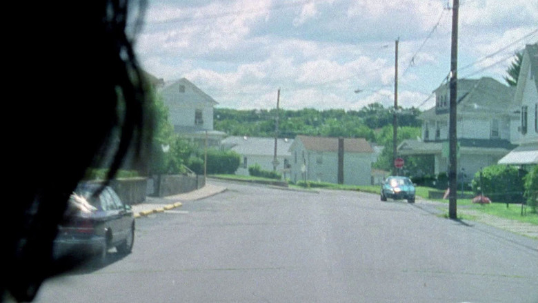 кадр из фильма Бурый кролик