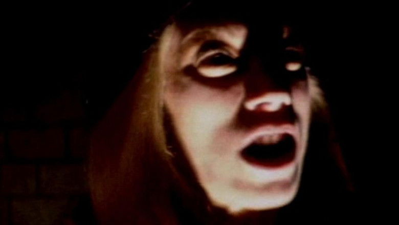 кадр из фильма 5 Dead on the Crimson Canvas