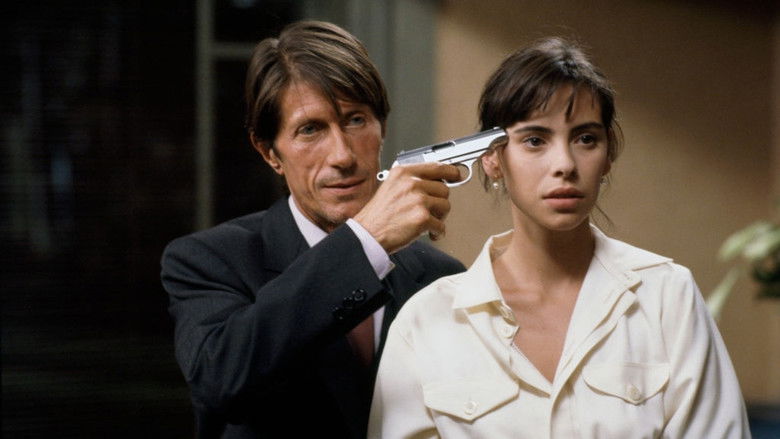 кадр из фильма Перепутав все кары