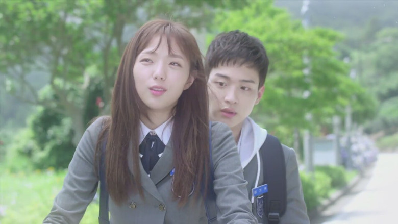 кадр из фильма Если бы мы были временами года