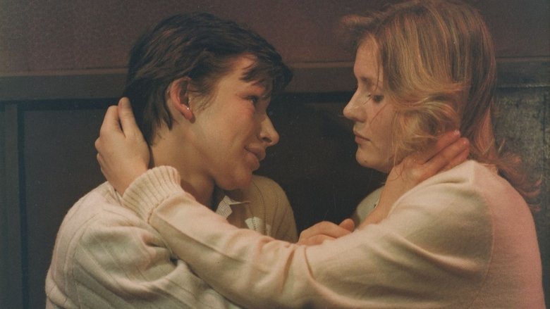 кадр из фильма Глядя друг на друга