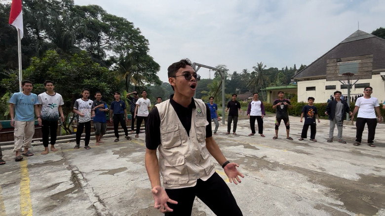BACK N REPLAY*