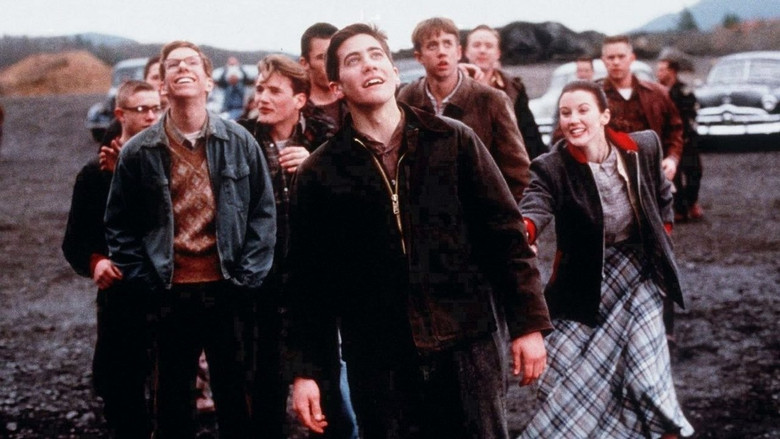 кадр из фильма Октябрьское небо