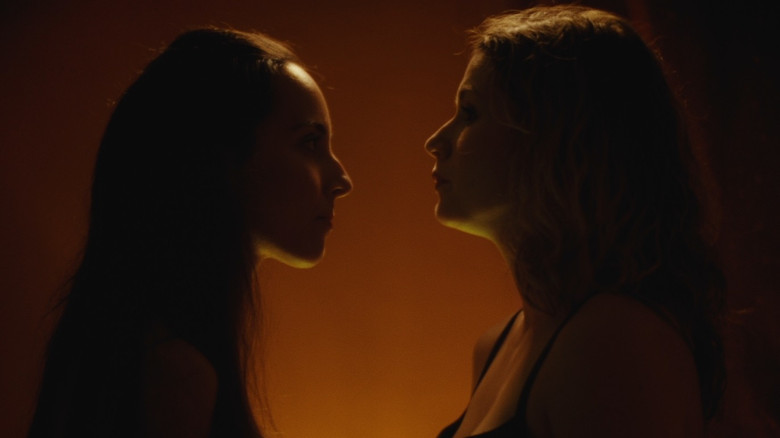 кадр из фильма Koyas