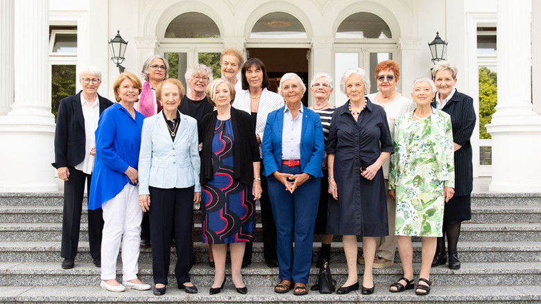 кадр из фильма Die Unbeugsamen