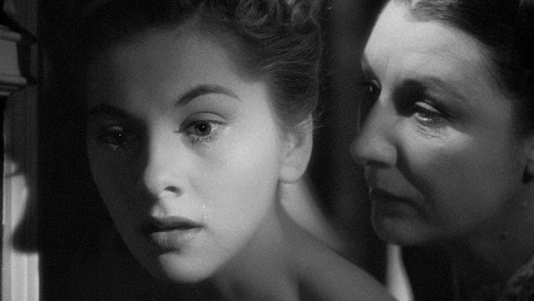 кадр из фильма Ребекка