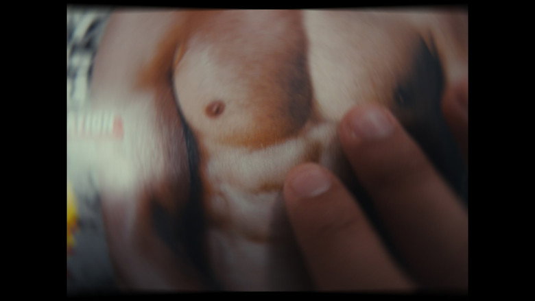 кадр из фильма In Blue