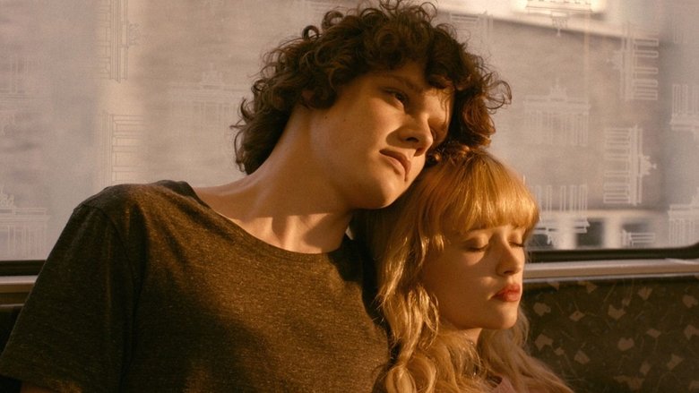 кадр из фильма Современная история любви