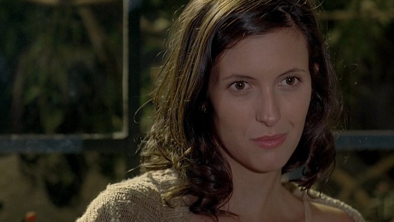 кадр из фильма Не смотри вниз