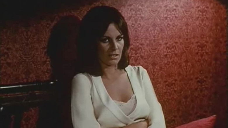 кадр из фильма Un caso di coscienza