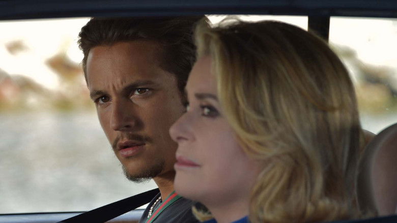 кадр из фильма Tout nous sépare