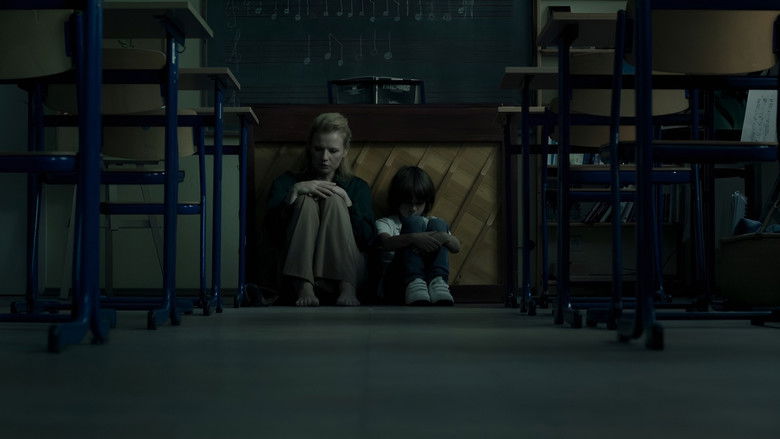 кадр из фильма Patrzę w niebo