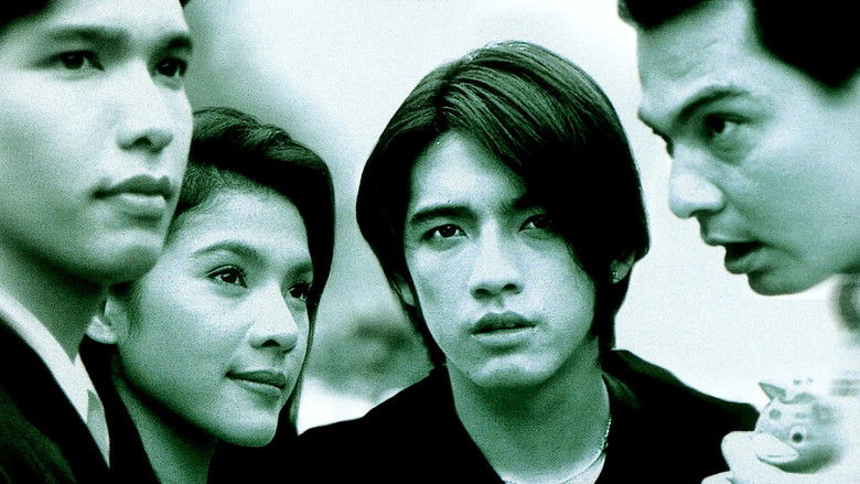 кадр из фильма ฝันติดไฟ หัวใจติดดิน