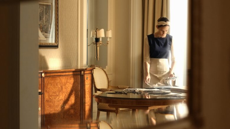 кадр из фильма Отель Желание