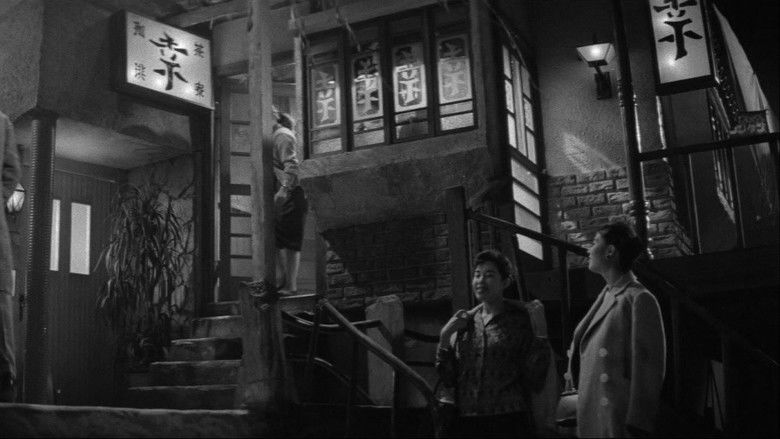 кадр из фильма 獣のいる街