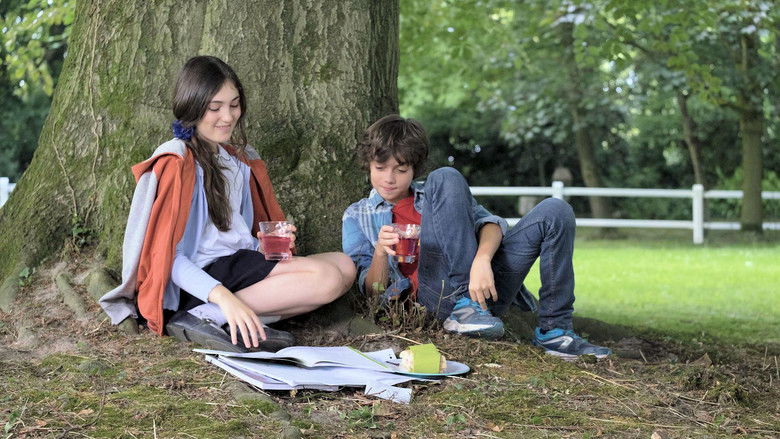 кадр из фильма Краткий обзор