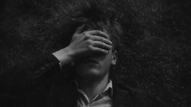 кадр из фильма Yves, Who Lost Himself in a Dream.