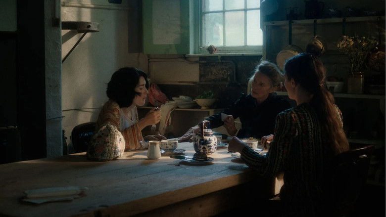 кадр из фильма The Lost Palace