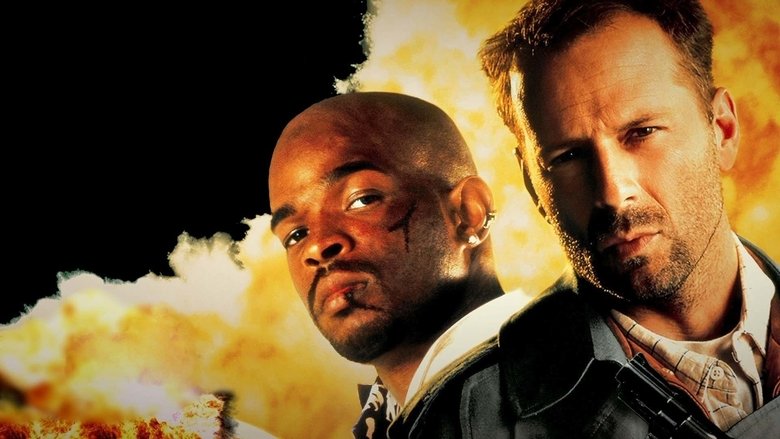 кадр из фильма Последний бойскаут