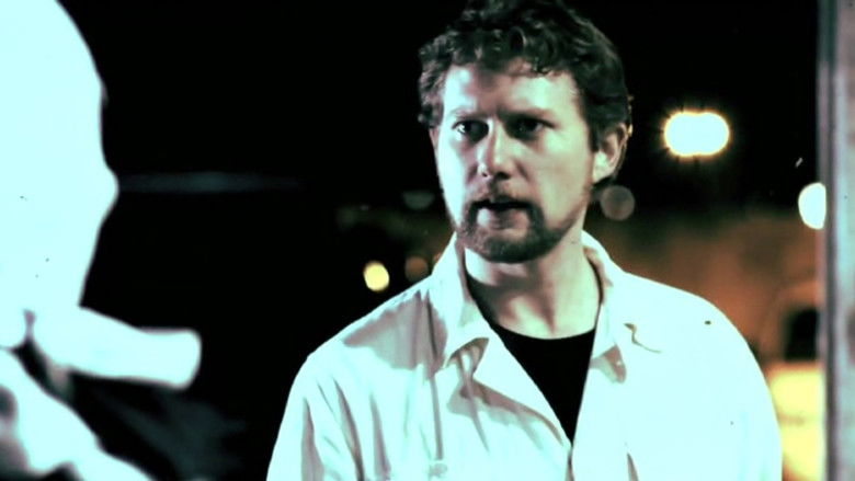 кадр из фильма Несущий ужас