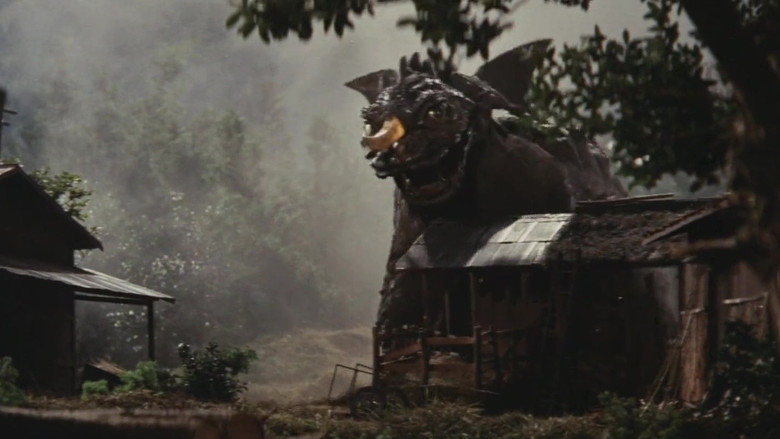 кадр из фильма Франкенштейн против Барагона