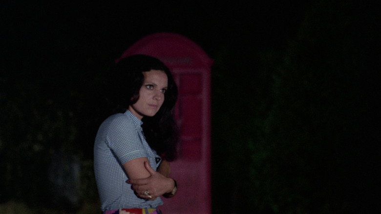 кадр из фильма Delirio caldo