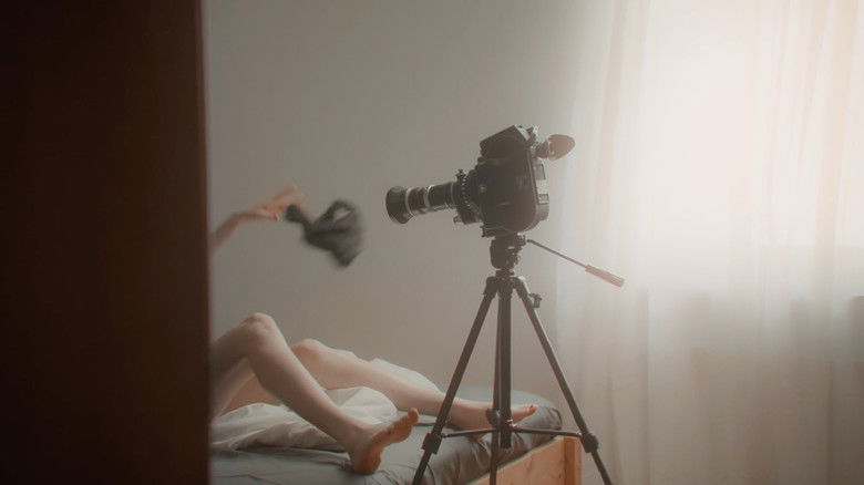 кадр из фильма Keine Nudeln Fur Courbet