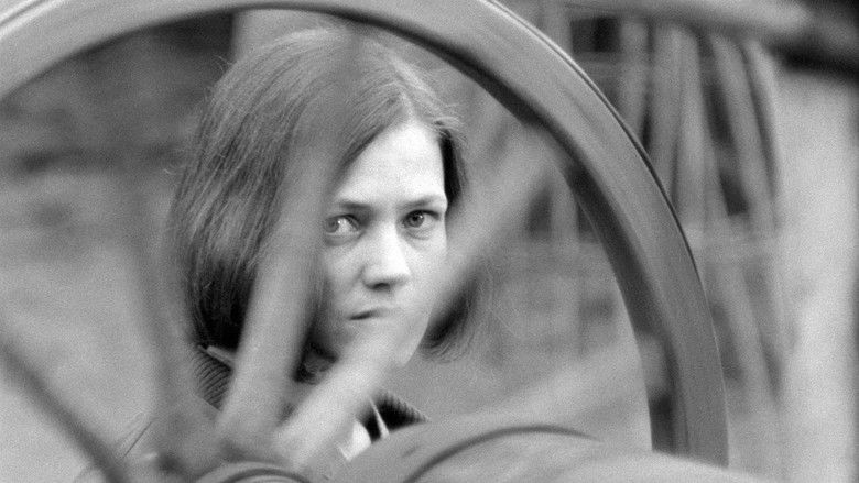 кадр из фильма Три