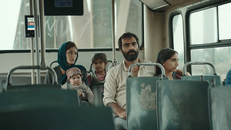 кадр из фильма Между Богами